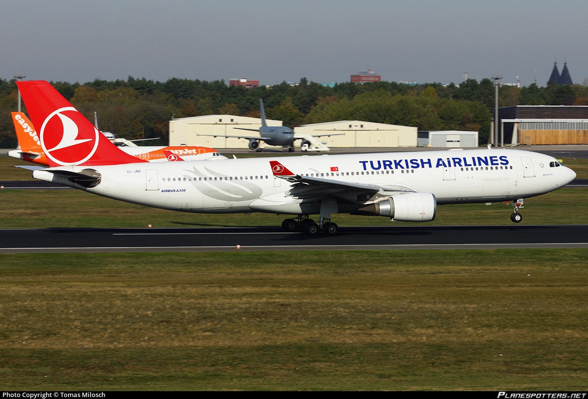 Airbus A330 754