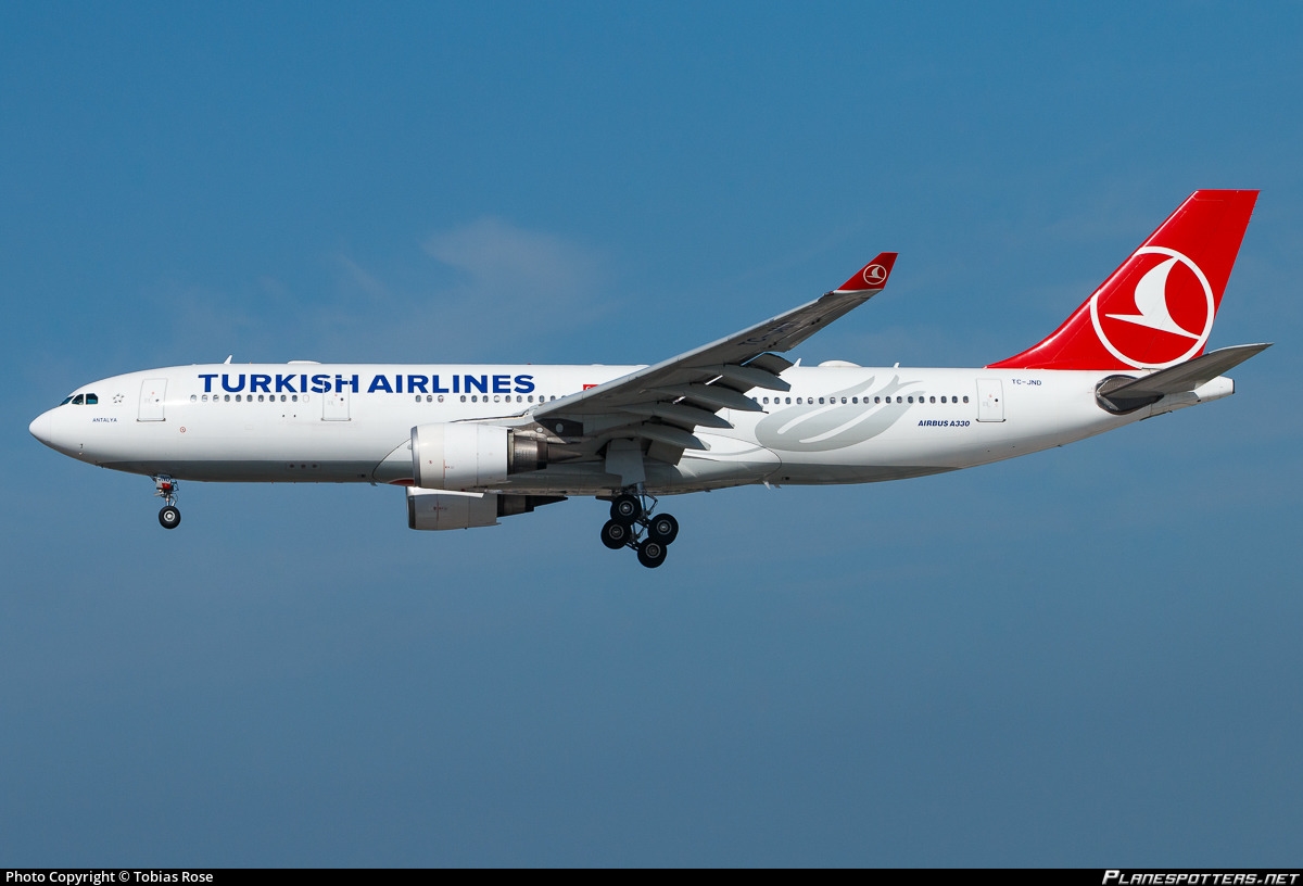 Airbus A330 754