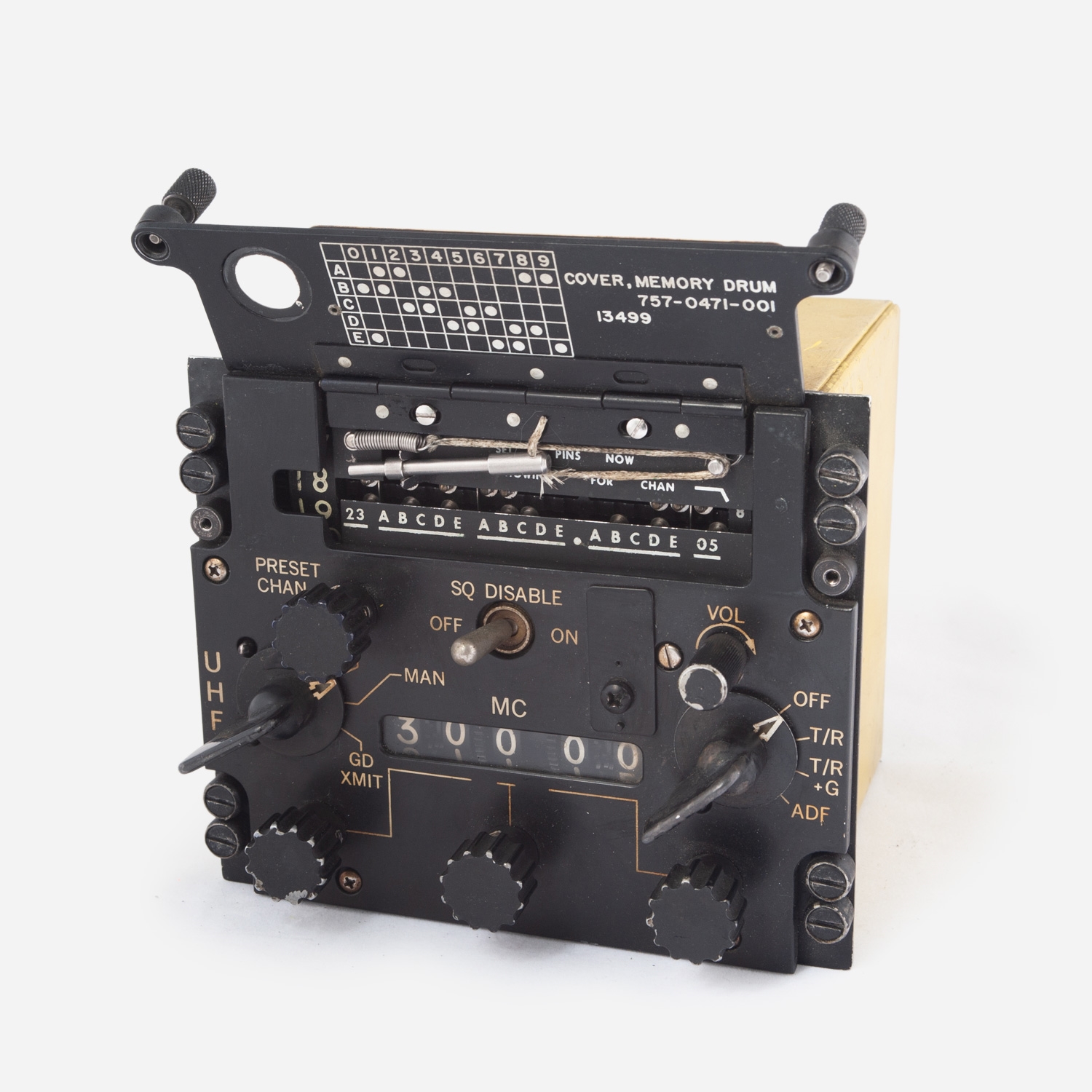 U H F・ B S・ C Sブースター U B C B41 CS/BS-IF・UHFブースター(35dB形) | 製品情報 | DXアンテナ