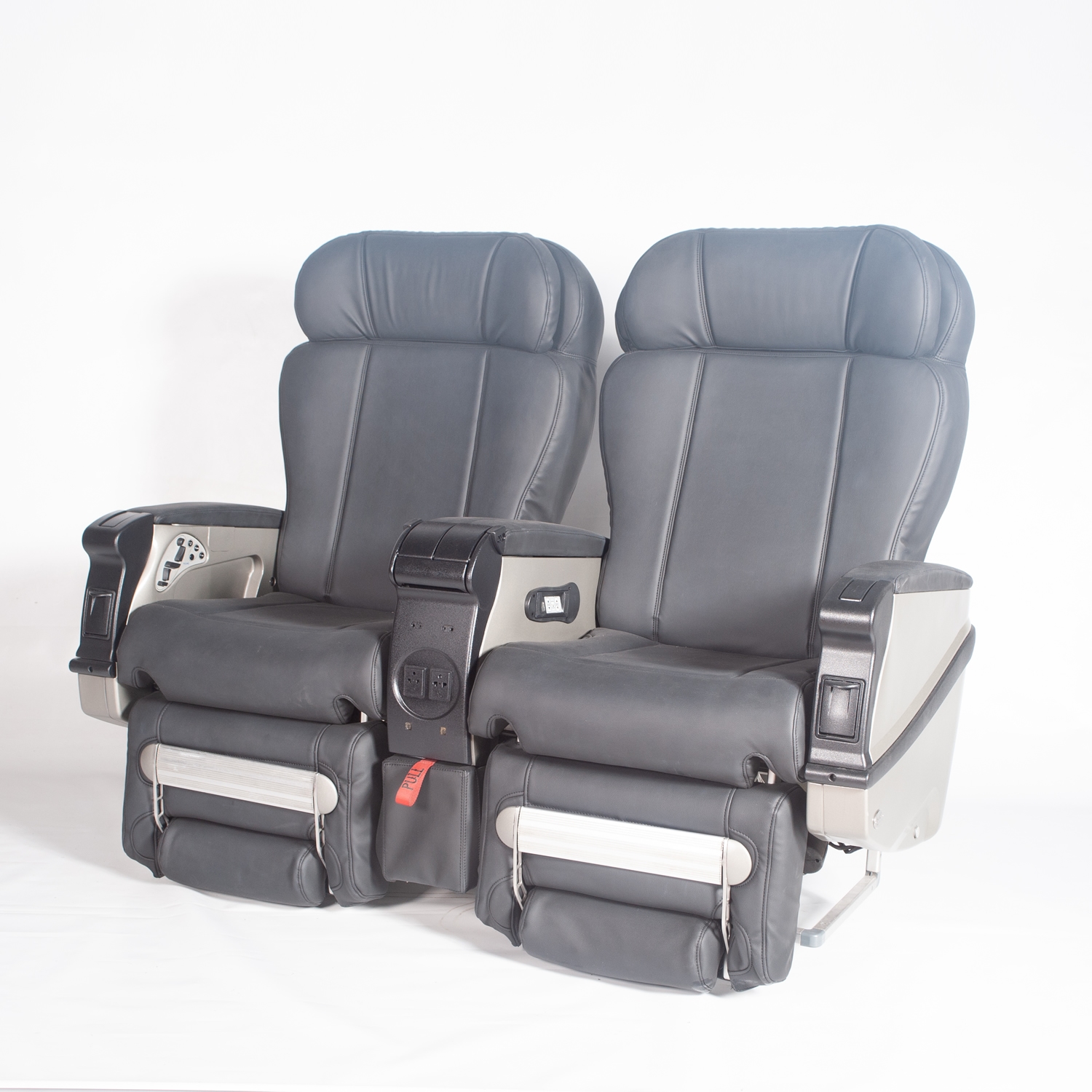 Recaro Electronic First Class Seat - Double
